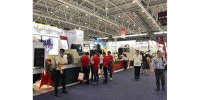 展会快讯：第22届丽江机械展今日开幕，东升国际官网精机带您直播看展